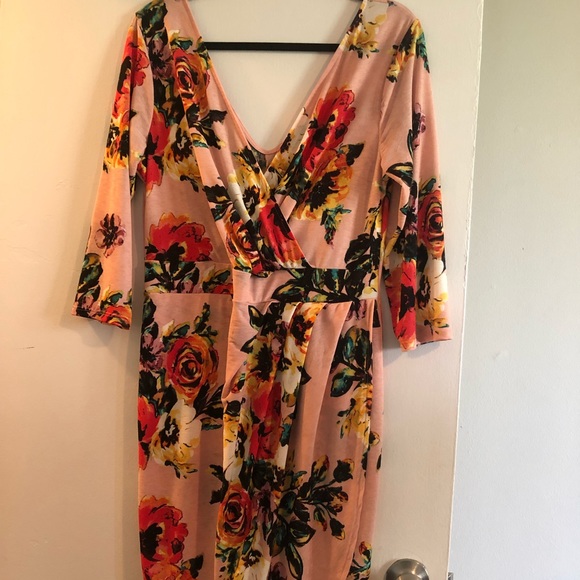 Dress - Picture 2 of 2